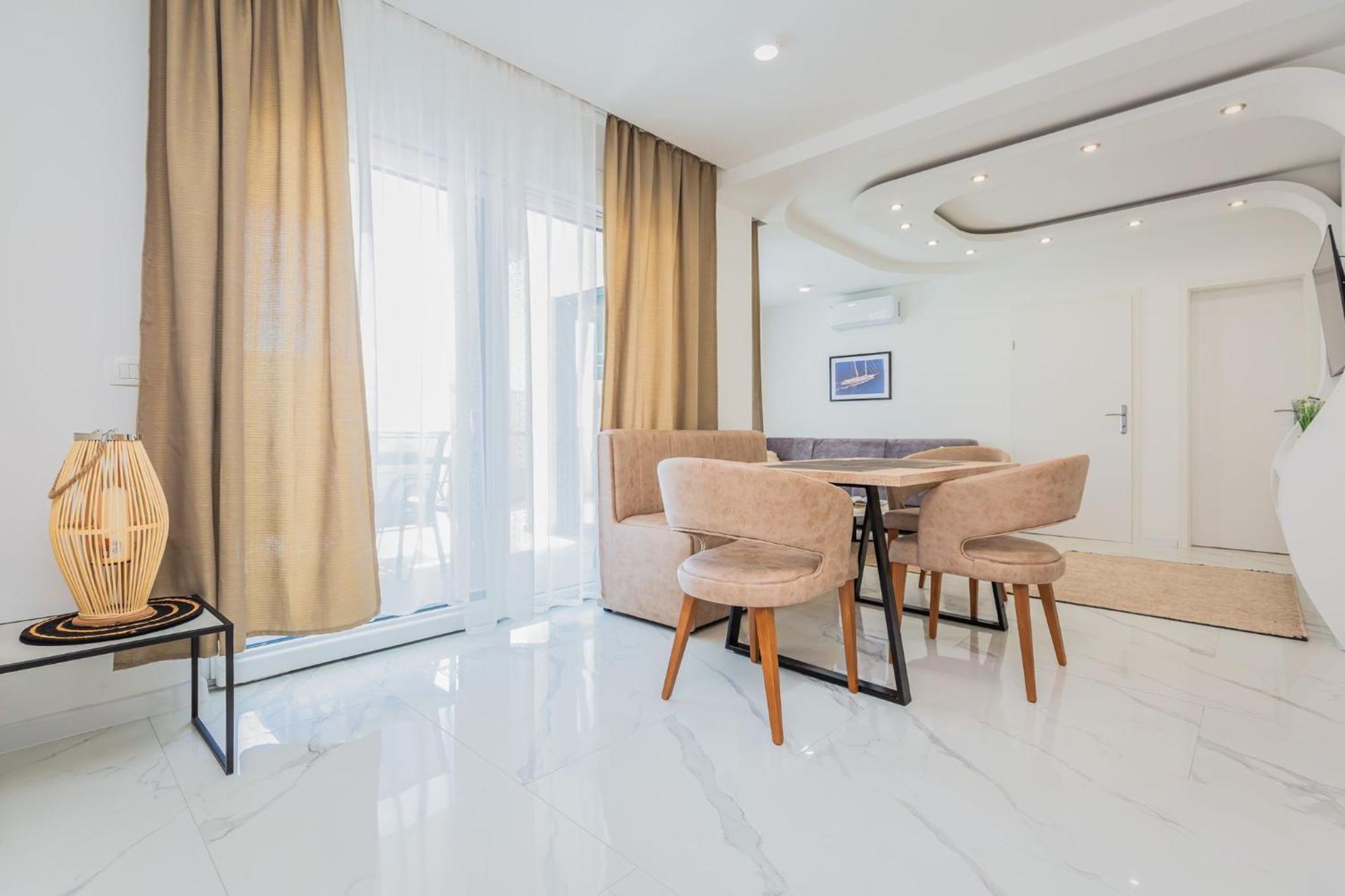 Delux Selina Apartment *