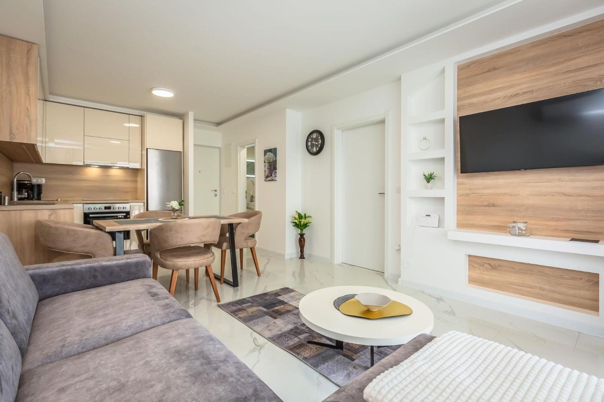 Apartment Delux Selina