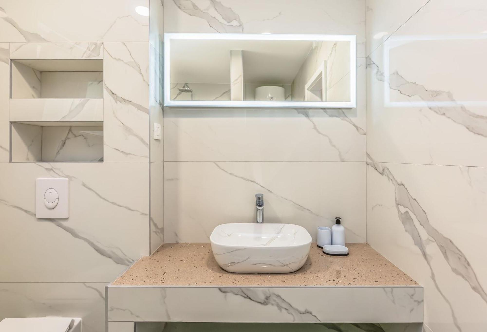 Delux Selina Apartman Baska Voda